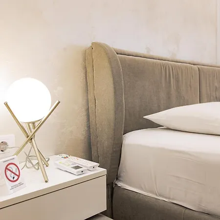 Apartment White
